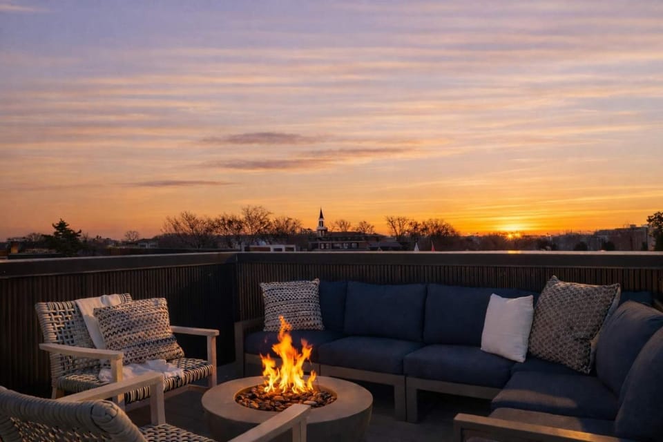 The Linden - Rooftop Views Refined Design New House in Nashville