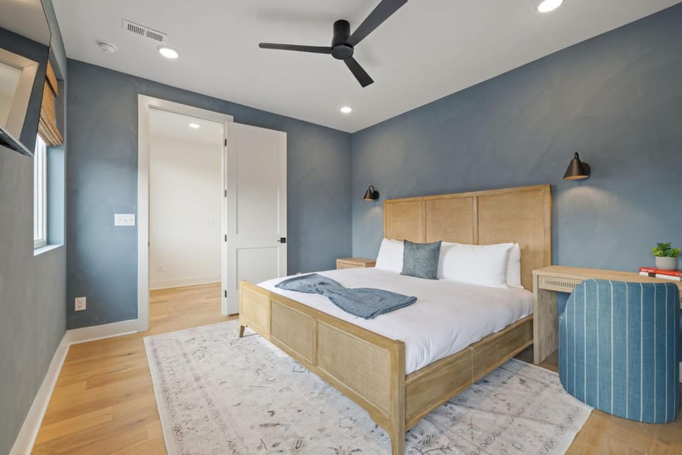 The Ashford - Brand New Gem Walk to WeHo House in Nashville