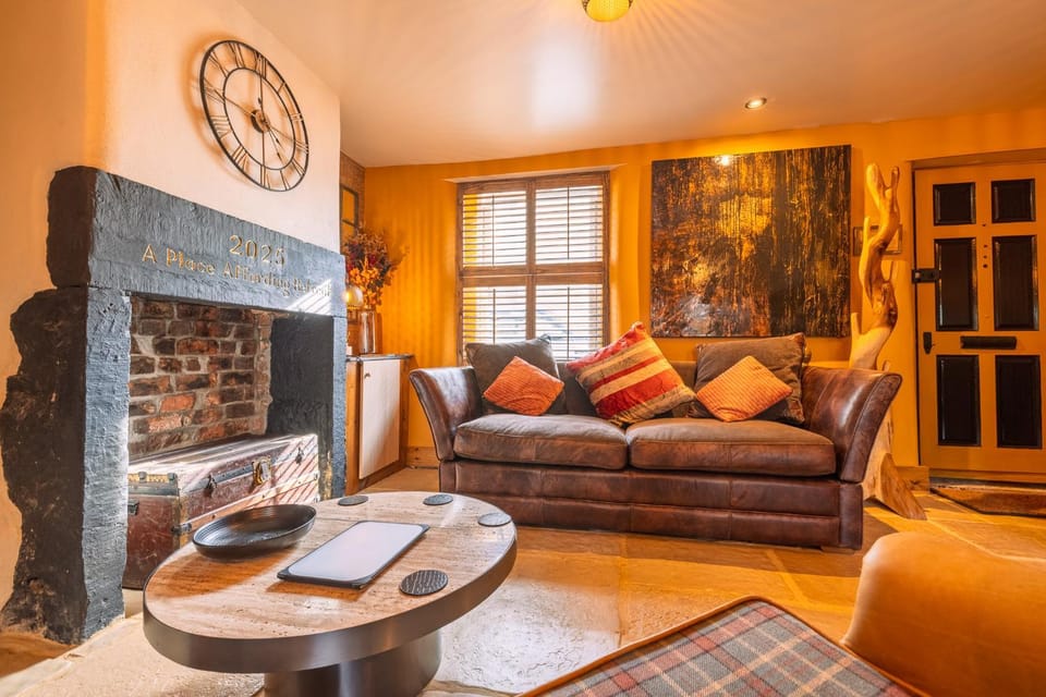 Game Room, TV and multimedia, Living room, Seating area
