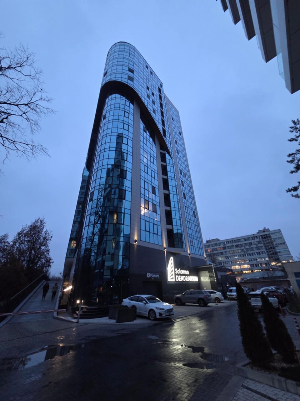 Property building, Location