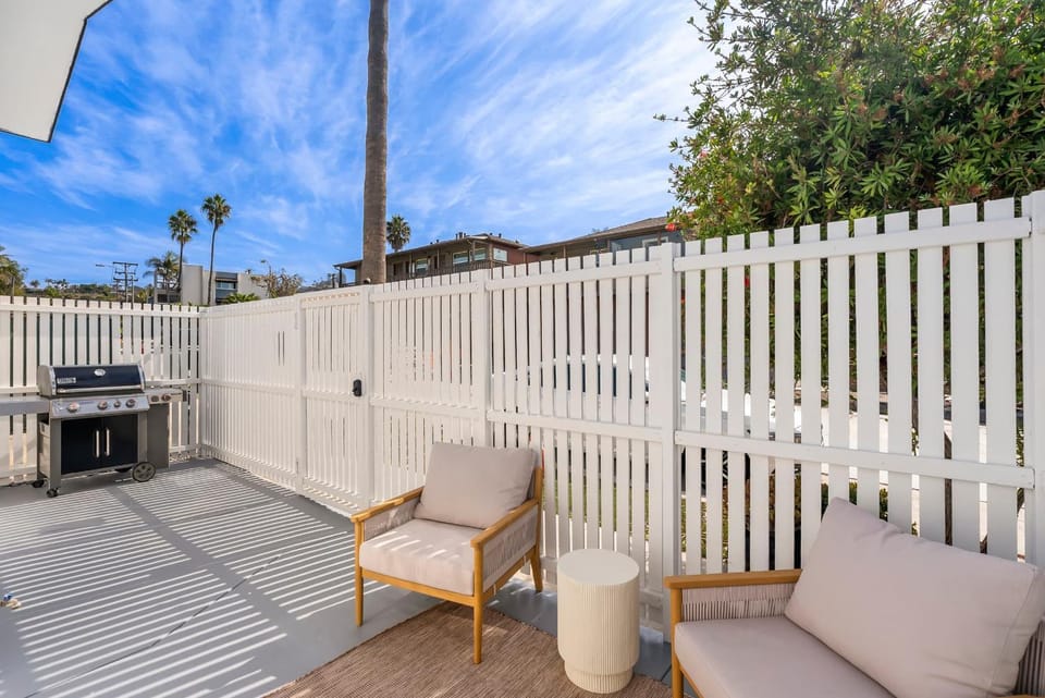 Luxury La Jolla Beach Retreat - Steps to Windansea House in La Jolla