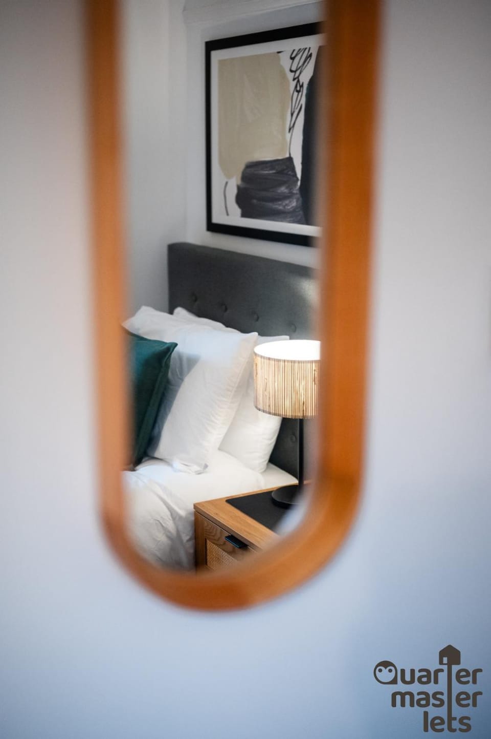 Bed, Decorative detail, Bedroom, furniture, storage