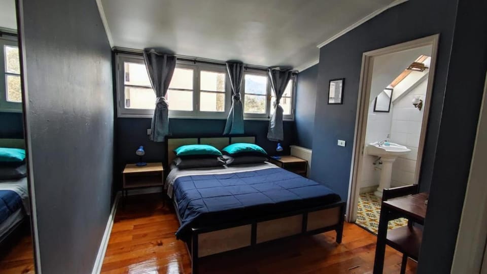 Hotel CR Providencia Bed and Breakfast in Providencia