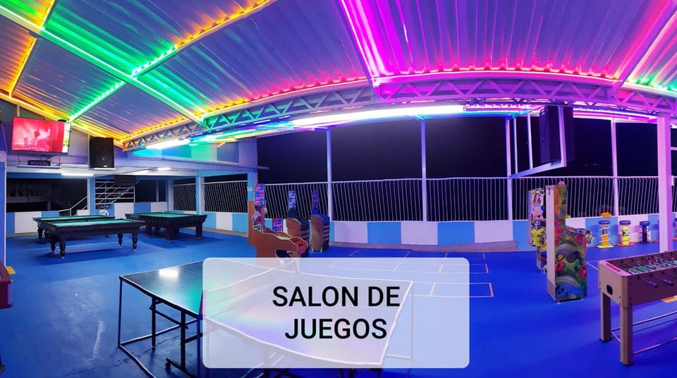 Game Room, Table tennis