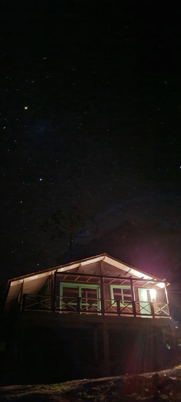 Property building, Night