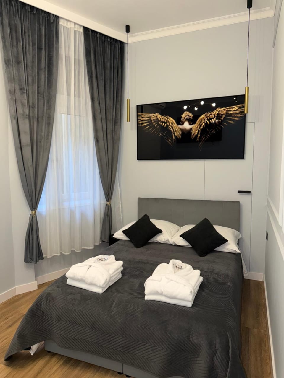 Apartament z Jacuzzi Kraków GREY Miodowa Apartment in Krakow