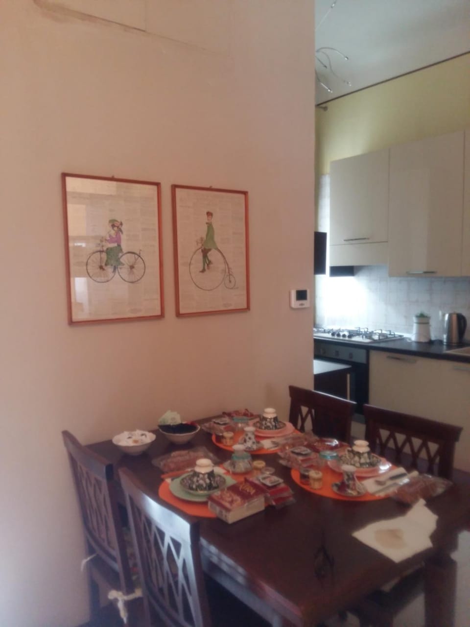 Kitchen or kitchenette, Dining area, Italian breakfast