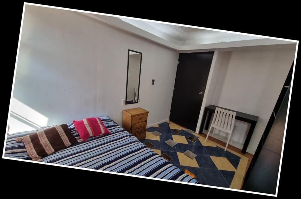 Bed, Photo of the whole room