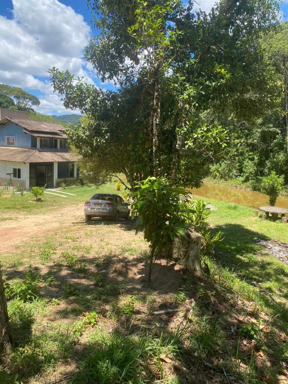 Linda Casa de Campo Lago & Mata em Araguaia House in State of Espírito Santo, Brazil