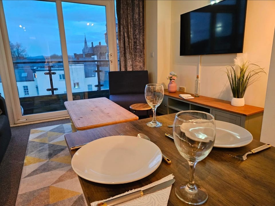 Castle View Apartment, Cardiff City Centre Apartment in Cardiff