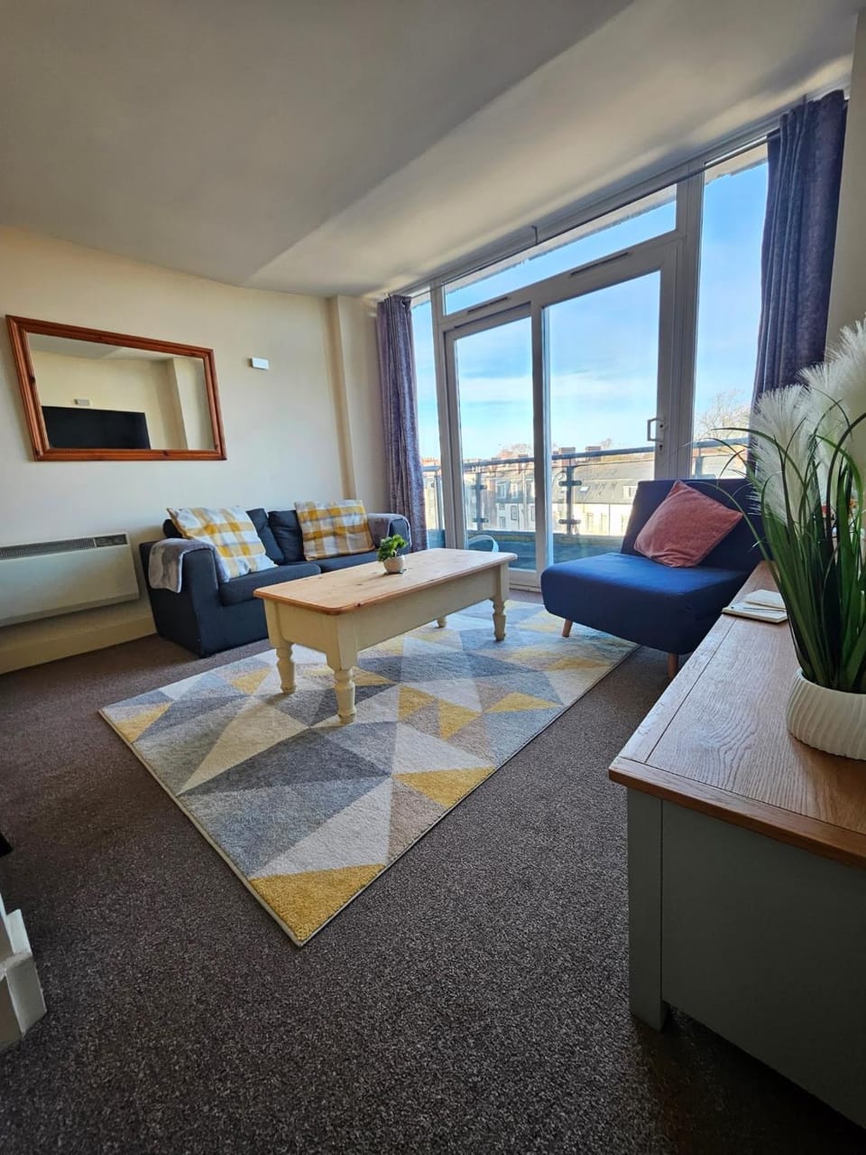 Castle View Apartment, Cardiff City Centre Apartment in Cardiff