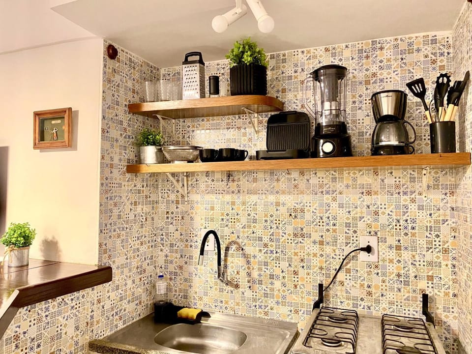 Coffee/tea facilities, Communal kitchen, stove
