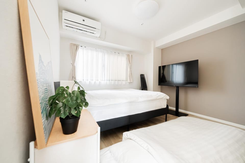 Bed, Photo of the whole room