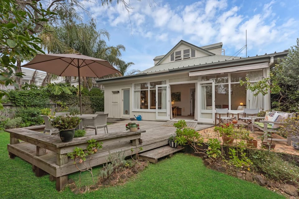 Takarunga Road House, Devonport House in Auckland