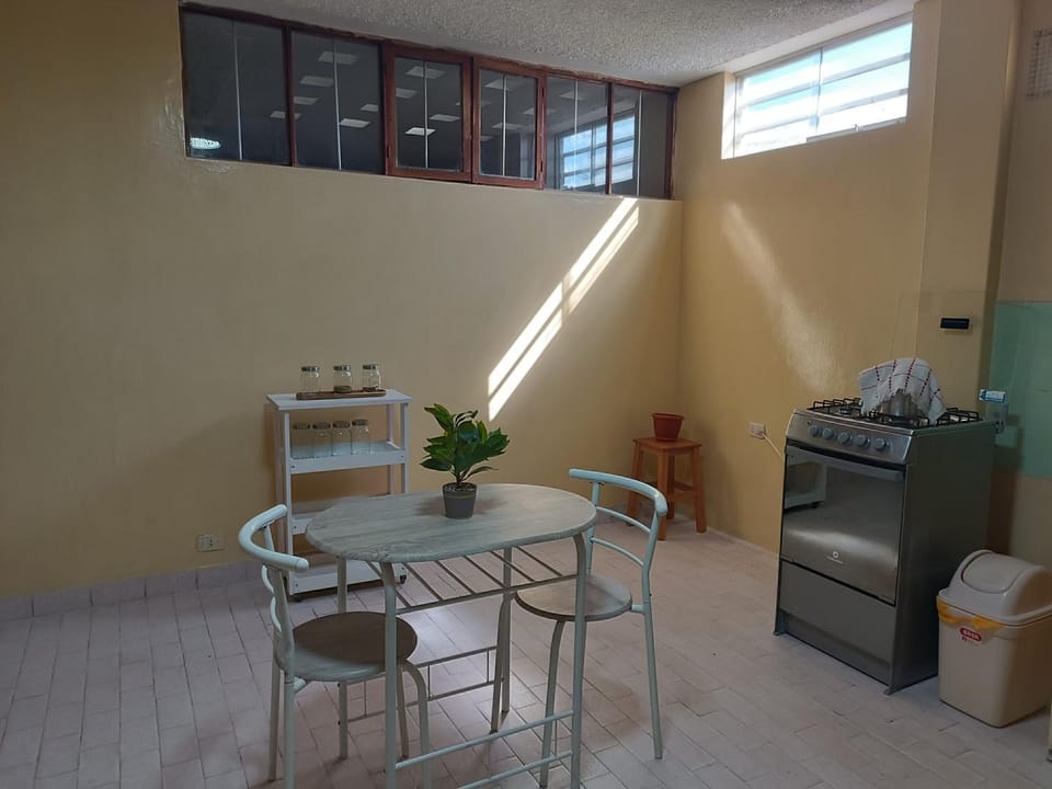 Departamento amoblado en primer piso 200 MTS a tu disposición con todos los servicios Apartment in Tacna