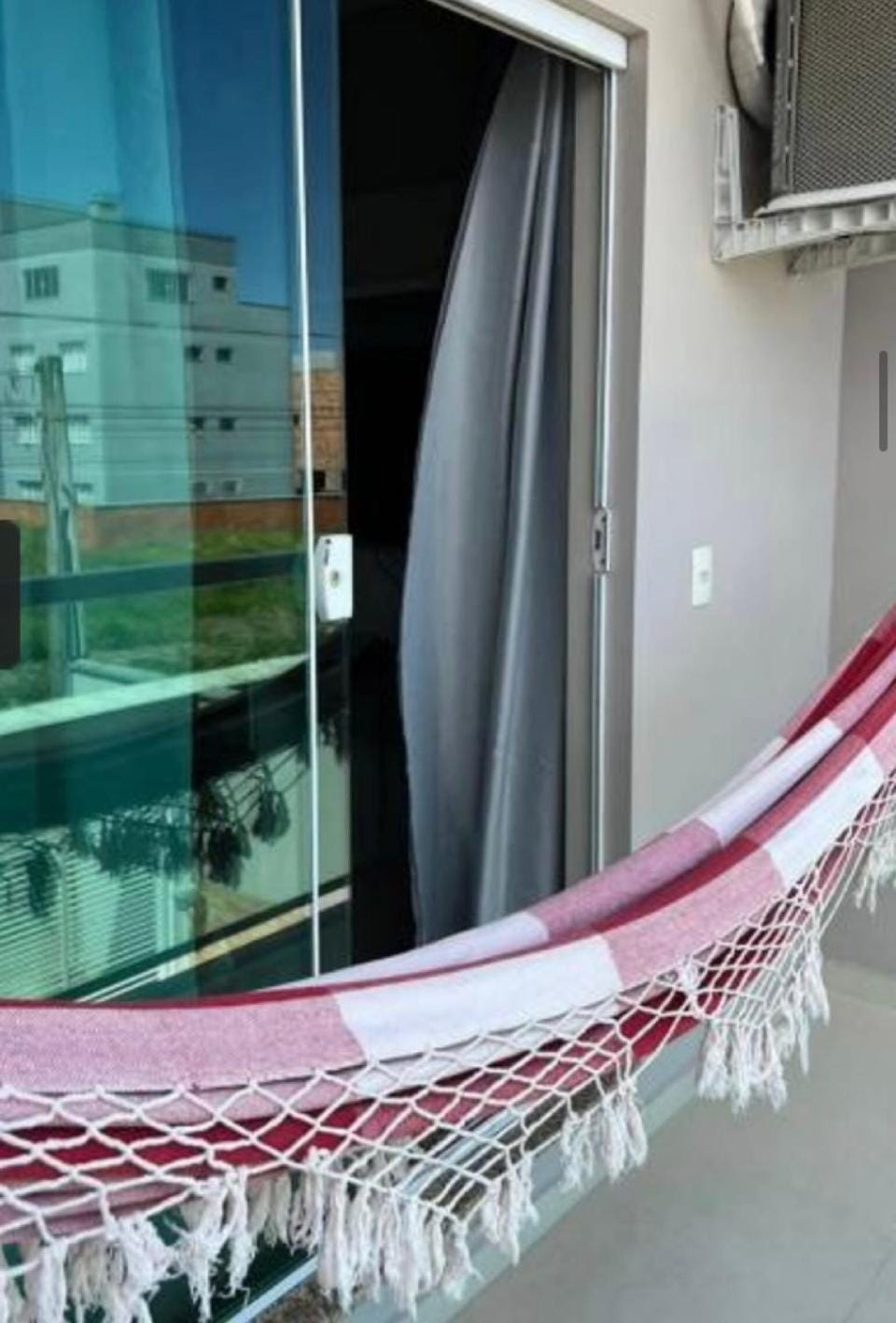 Triplex seu refúgio praiano House in State of Santa Catarina