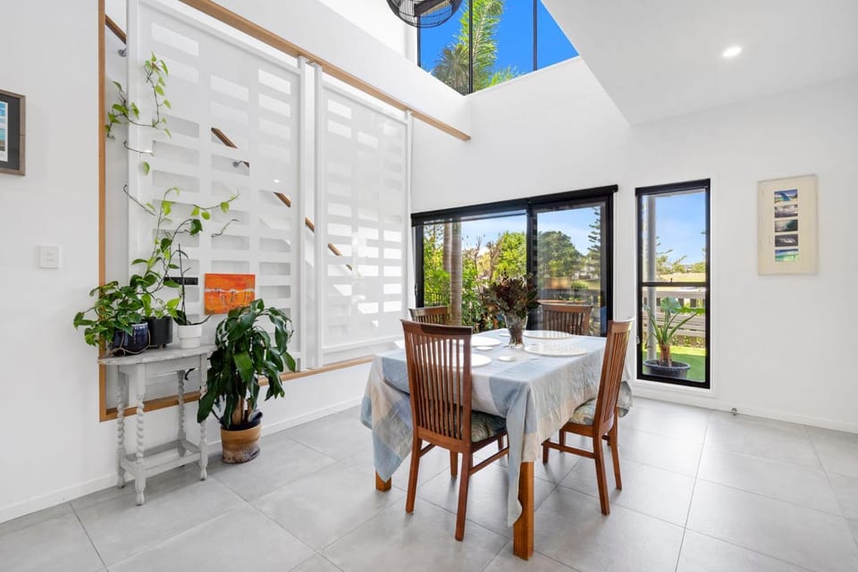 Coastal Castaway House in Kingscliff