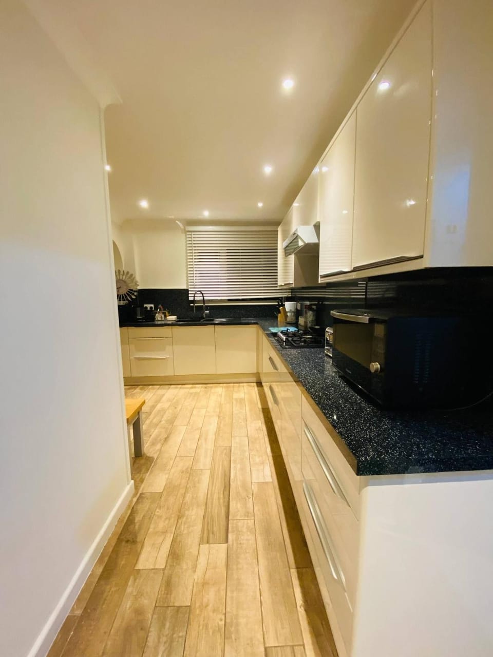microwave, oven, kitchen