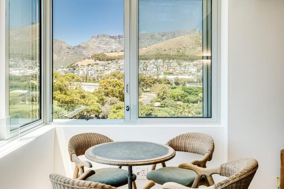 Seating area, Mountain view