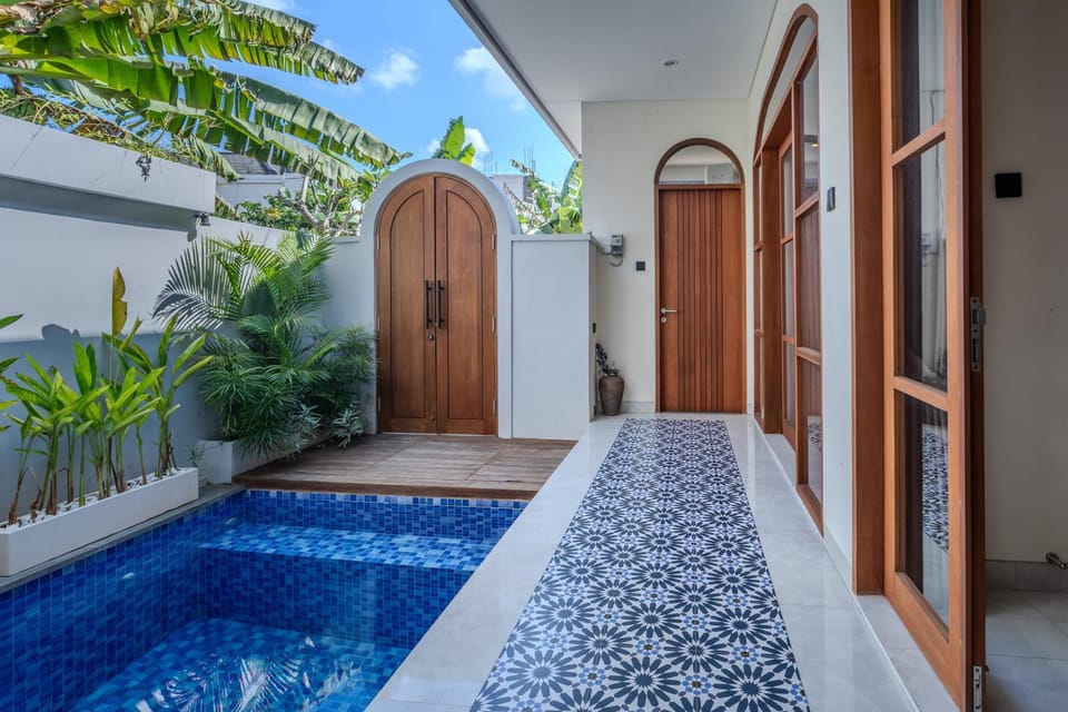 Balcony/Terrace, Balcony/Terrace, Swimming pool