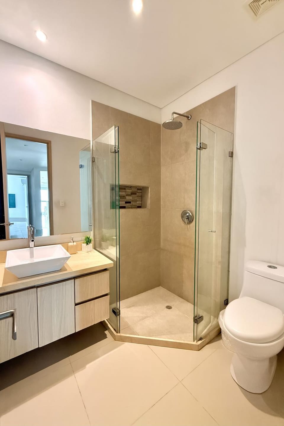 by Calamari Homes - Murano Elite 1901 Bocagrande Apartment in Cartagena
