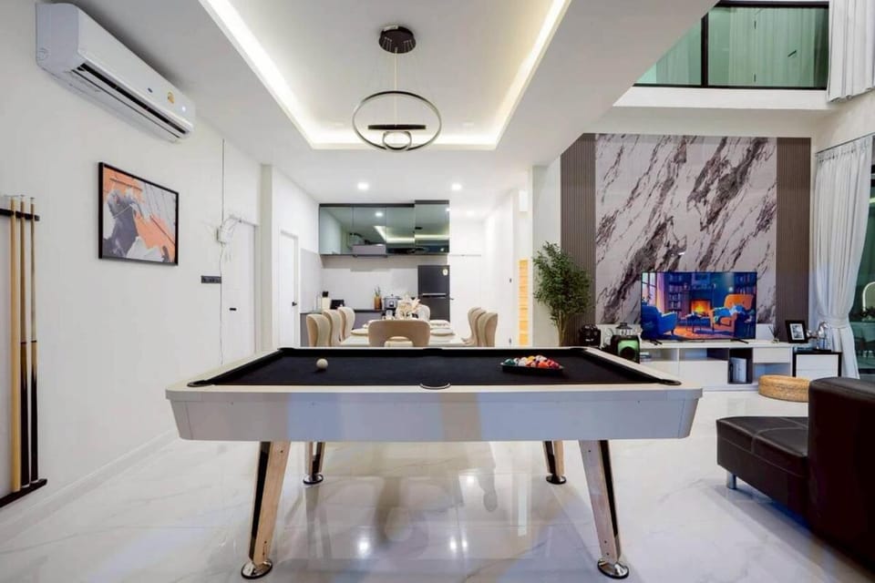 Walters House Pool Villa Pattaya Villa in Pattaya City