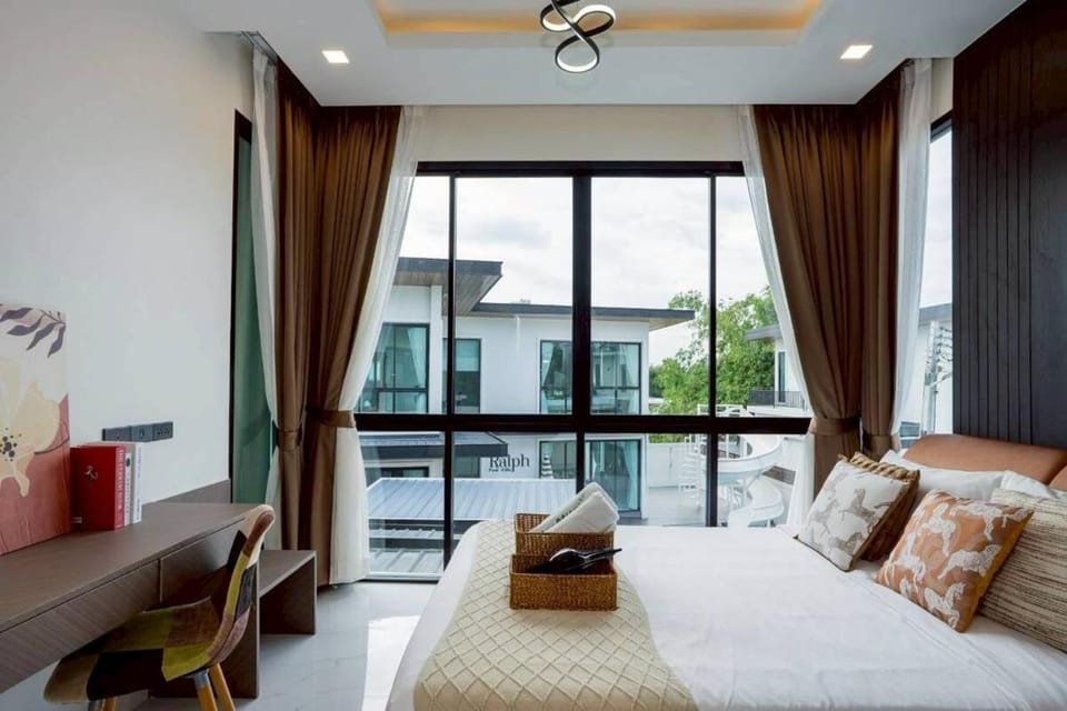 Walters House Pool Villa Pattaya Villa in Pattaya City