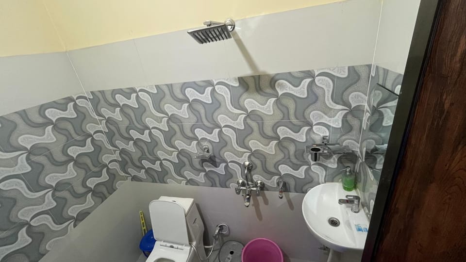 Toilet, Bathroom