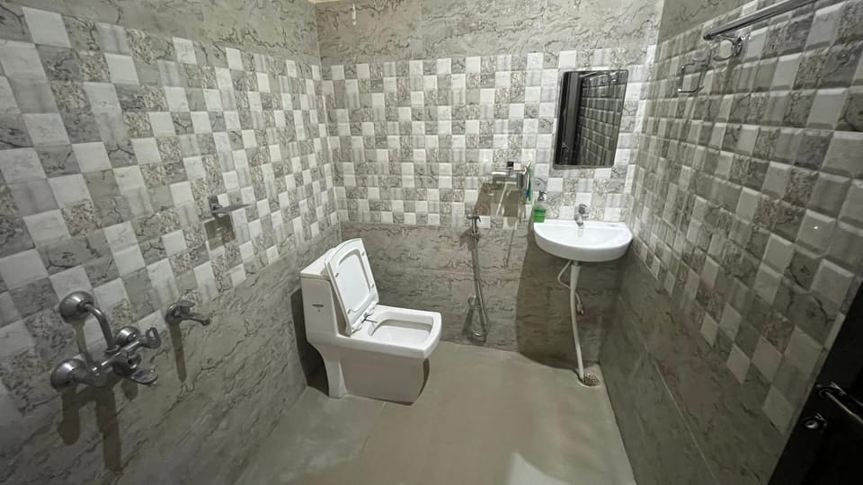 Toilet, Bathroom