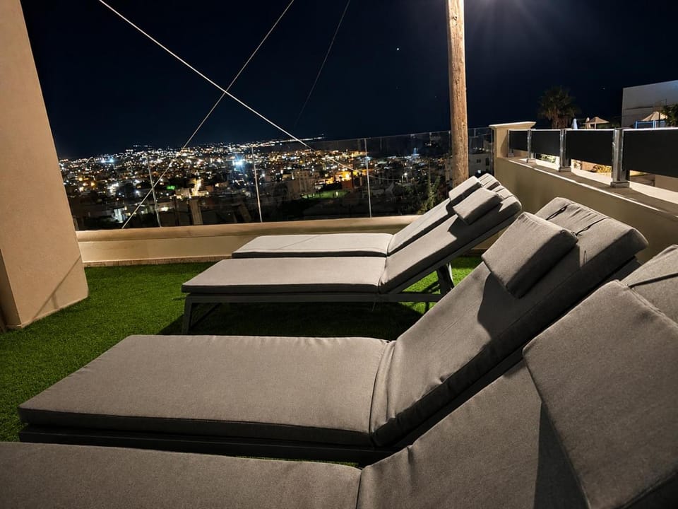 Marvelous Panoramic Residence Apartment in Chania