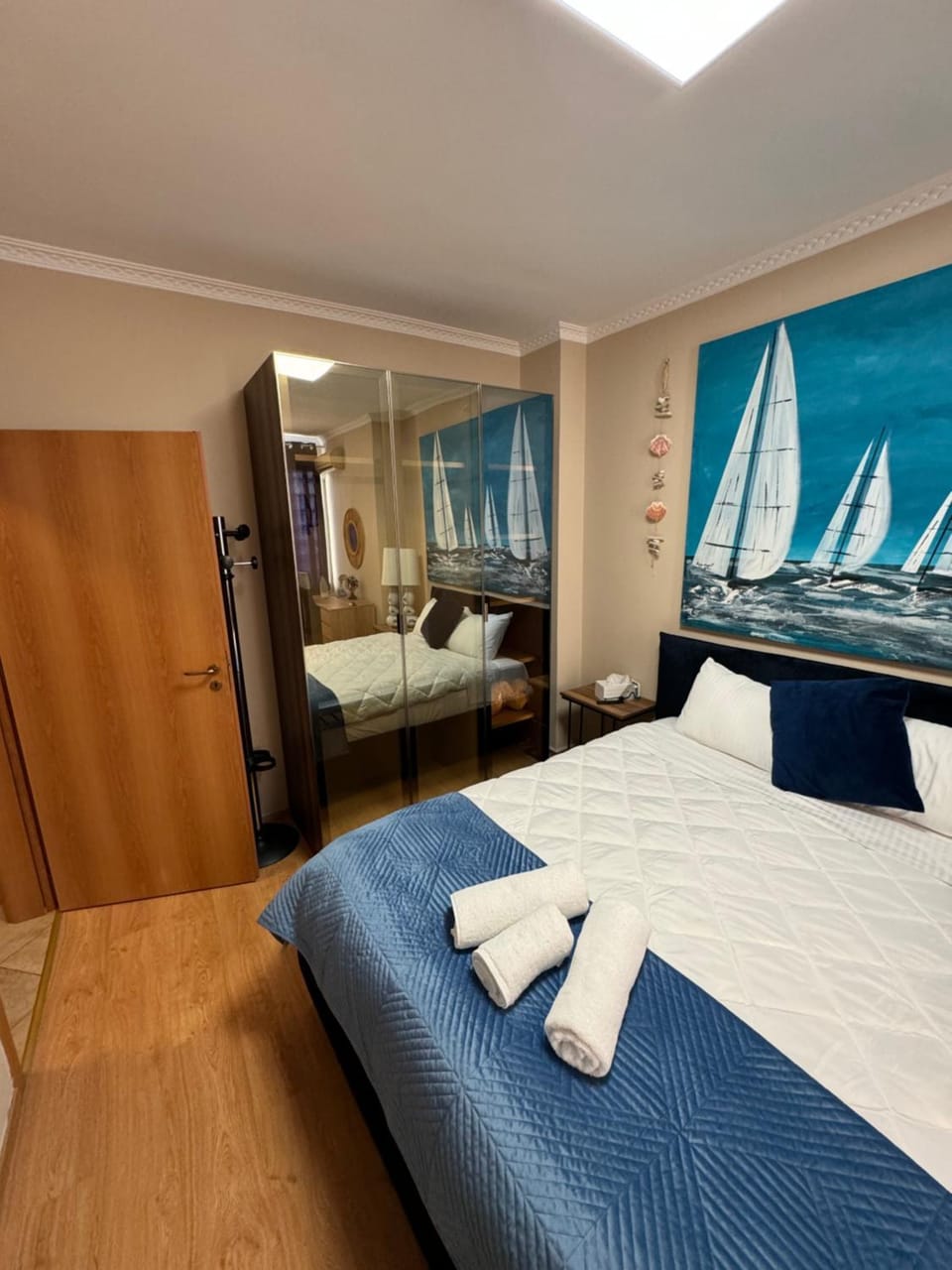 Bed, Photo of the whole room, Bedroom, towels, wardrobe