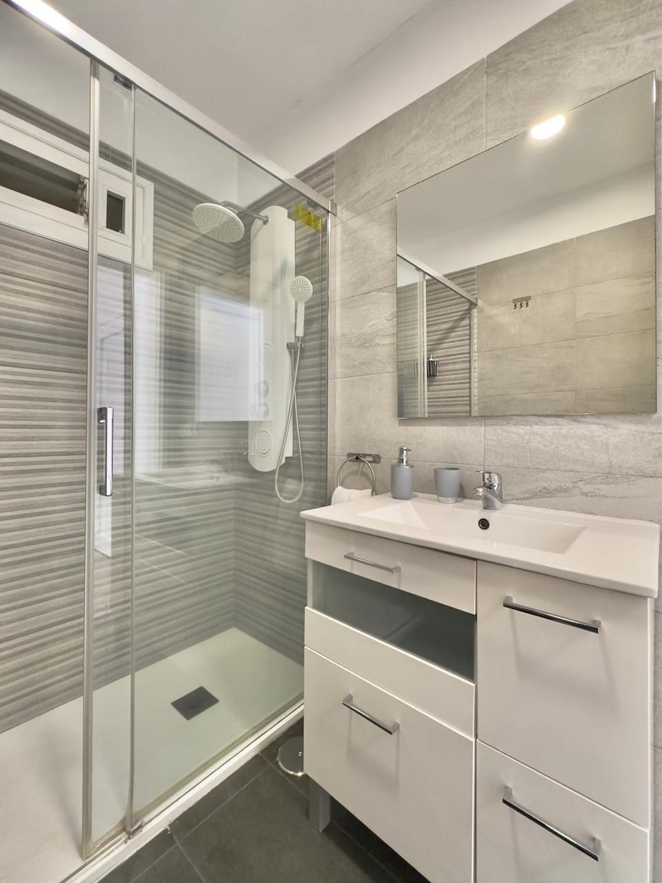 Shower, Bathroom