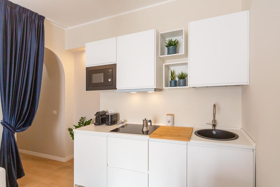 Kitchen or kitchenette, stove