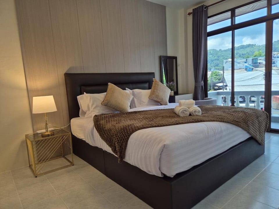 4 bedroom Lucky House Patong House in Patong