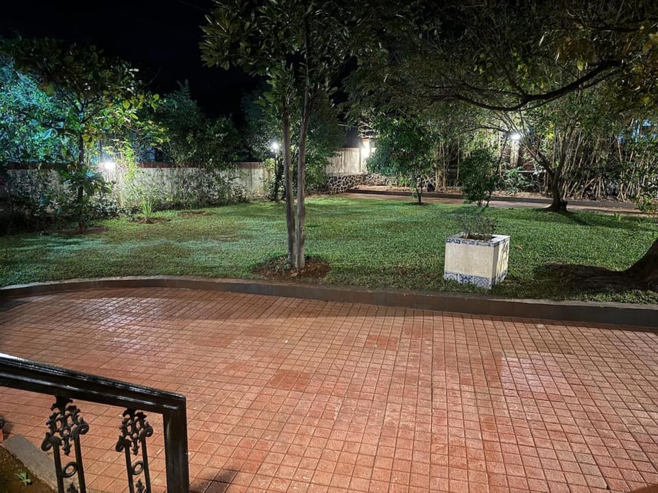 Garden, Garden view