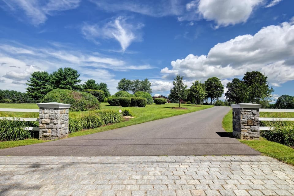 Longpond House Apartment in Salisbury