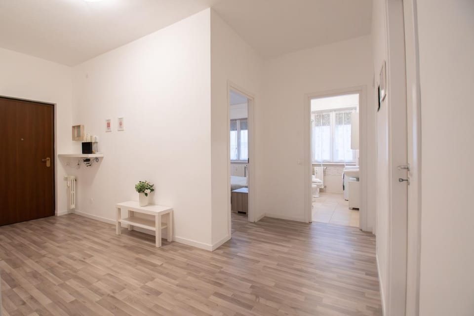 Bathroom, Photo of the whole room, Bedroom, internet