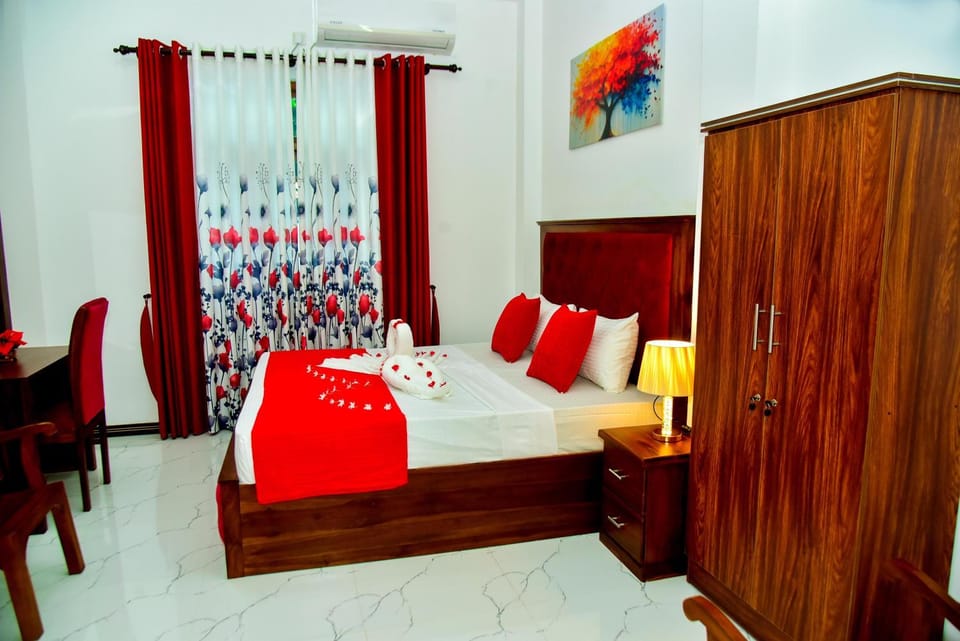 Bedroom, wardrobe