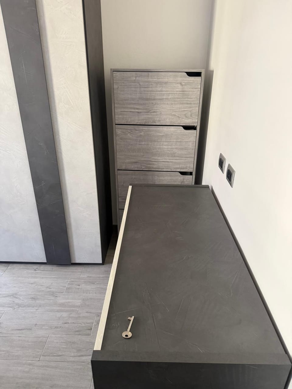 wardrobe
