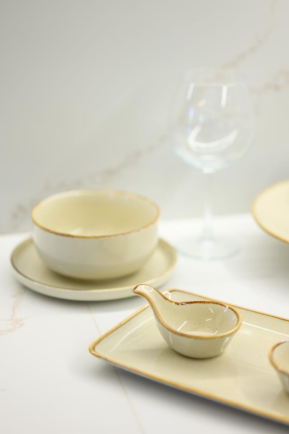 Kitchen or kitchenette, Food and drinks