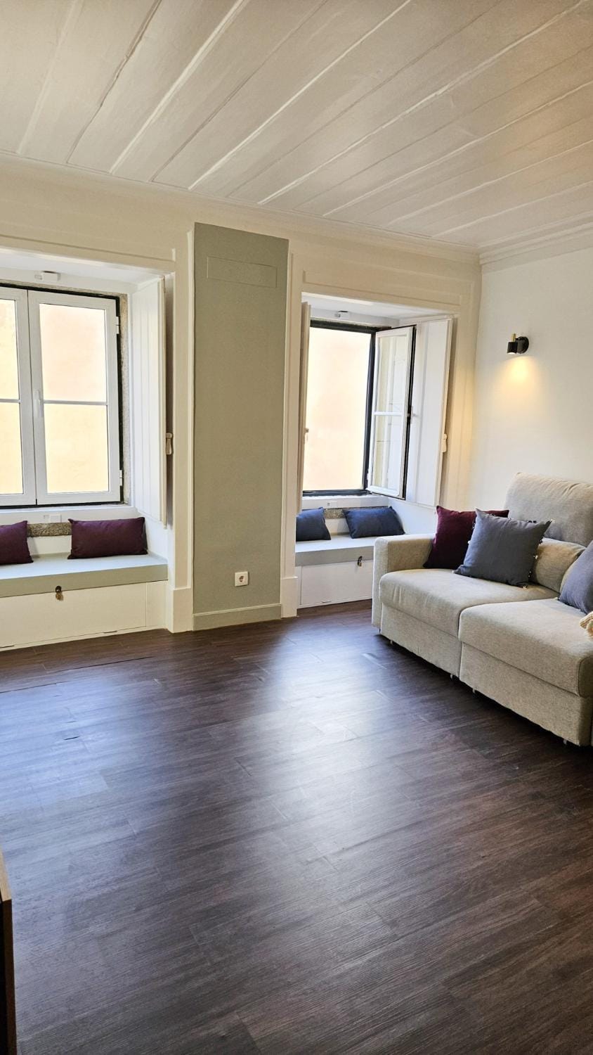 Communal lounge/ TV room, Living room