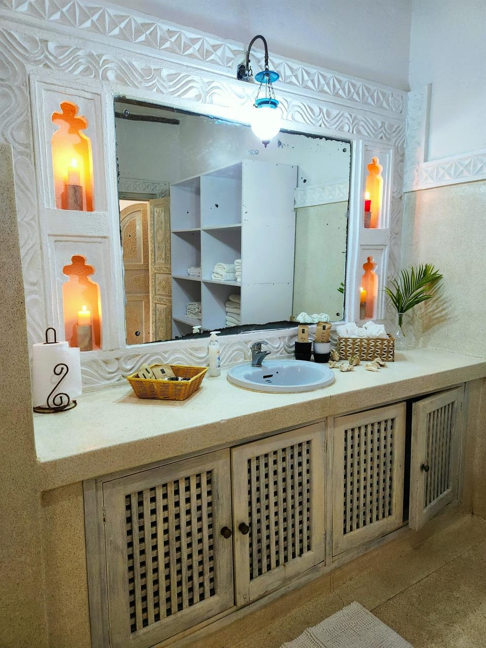 Bathroom, Bath