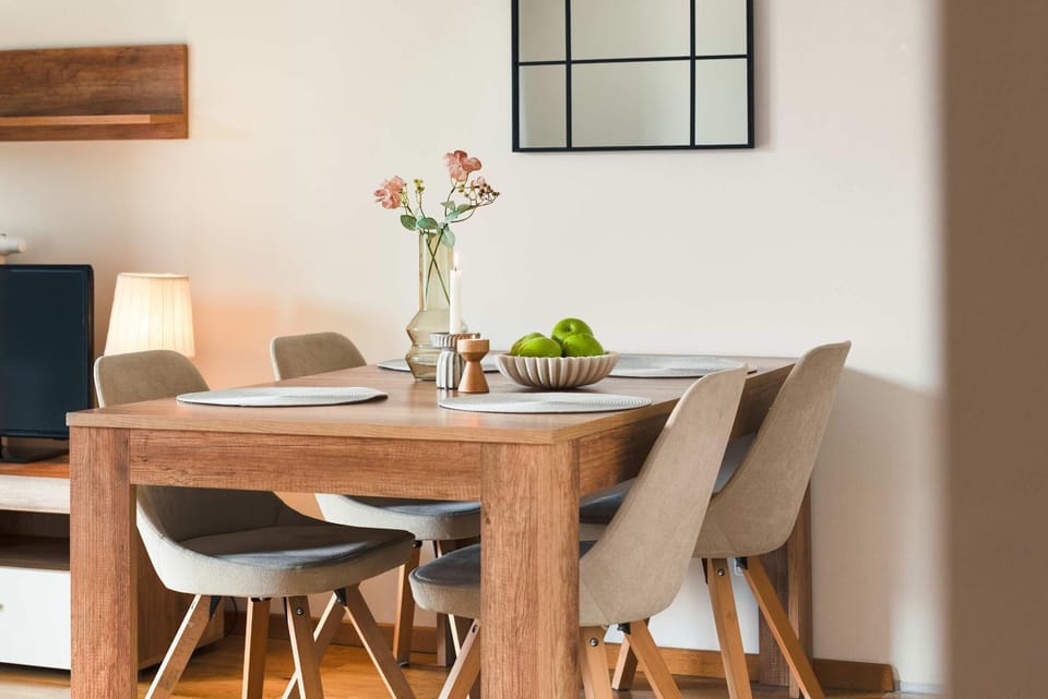 Living room, Dining area
