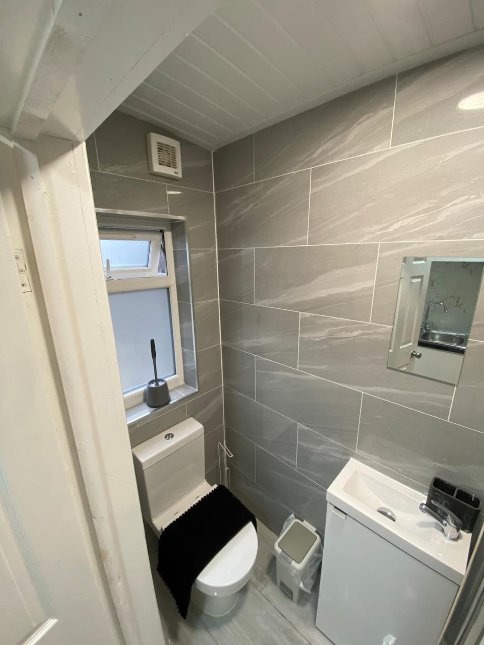 Charming Cambridge Studio with Private Garden Apartment in Cambridge