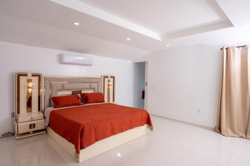 The Blue Nest Apartment in Sint Michiel