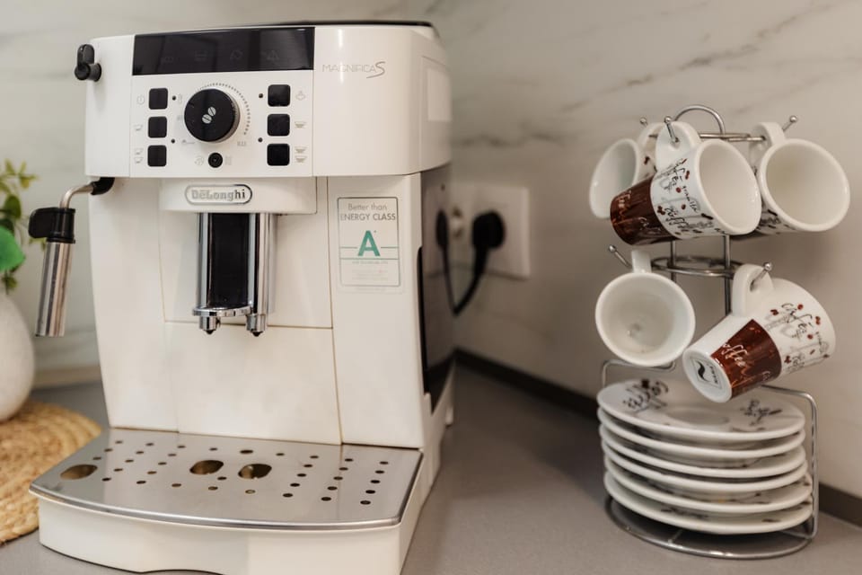 Coffee/tea facilities, Kitchen or kitchenette
