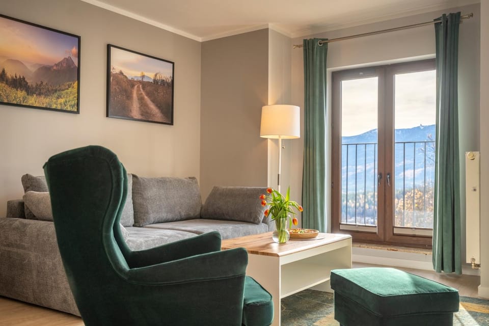 Karkonosky Apartamenty - Górny Widok Apartment in Lower Silesian Voivodeship