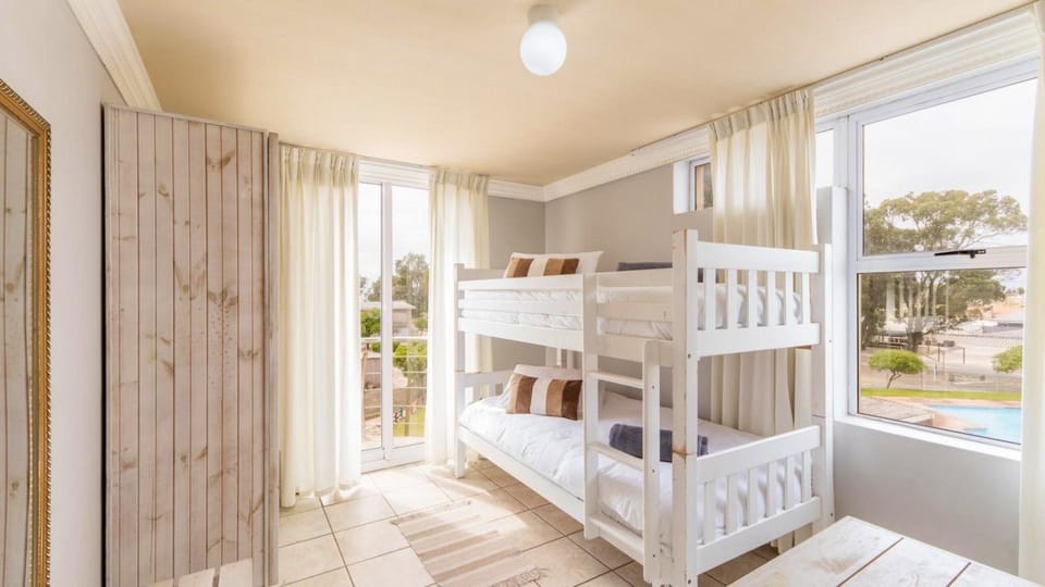 The Sunset Villas Hotel in Western Cape