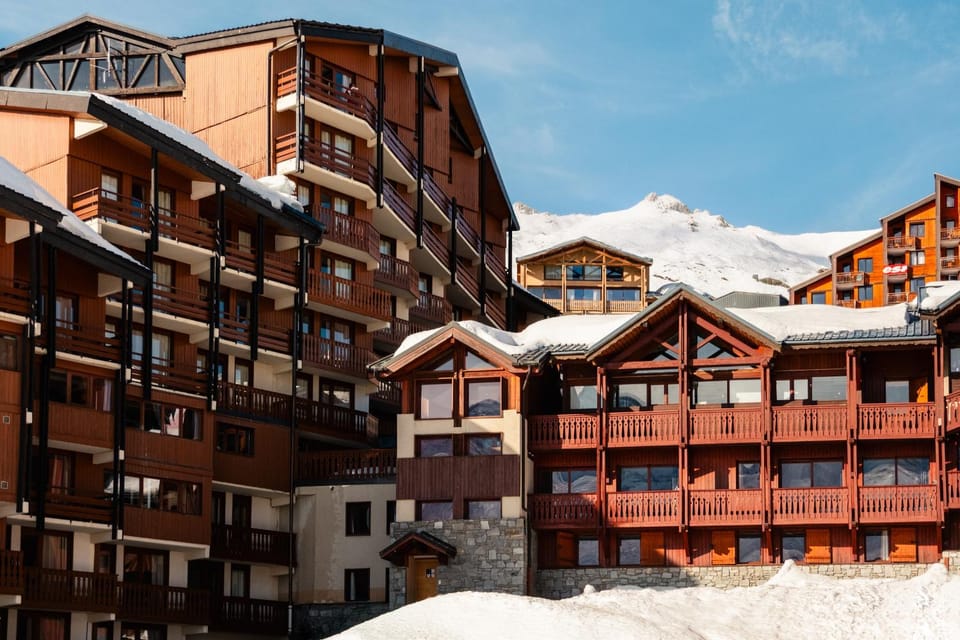 Property building, Natural landscape, Winter, Skiing, Mountain view