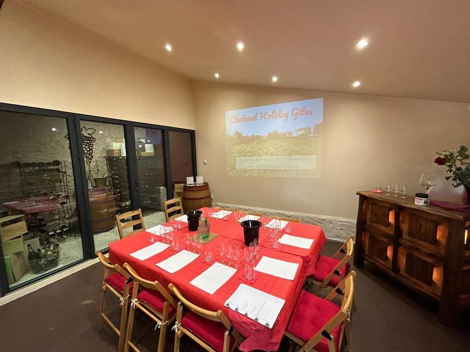 Gite - Vin Rose House in Nouvelle-Aquitaine